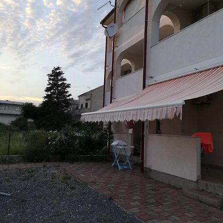 Apartment Zekija Barbat na Rabu Exteriör bild